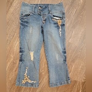 Venus size 4 Women's 90s Y2K cropped Capri jeans